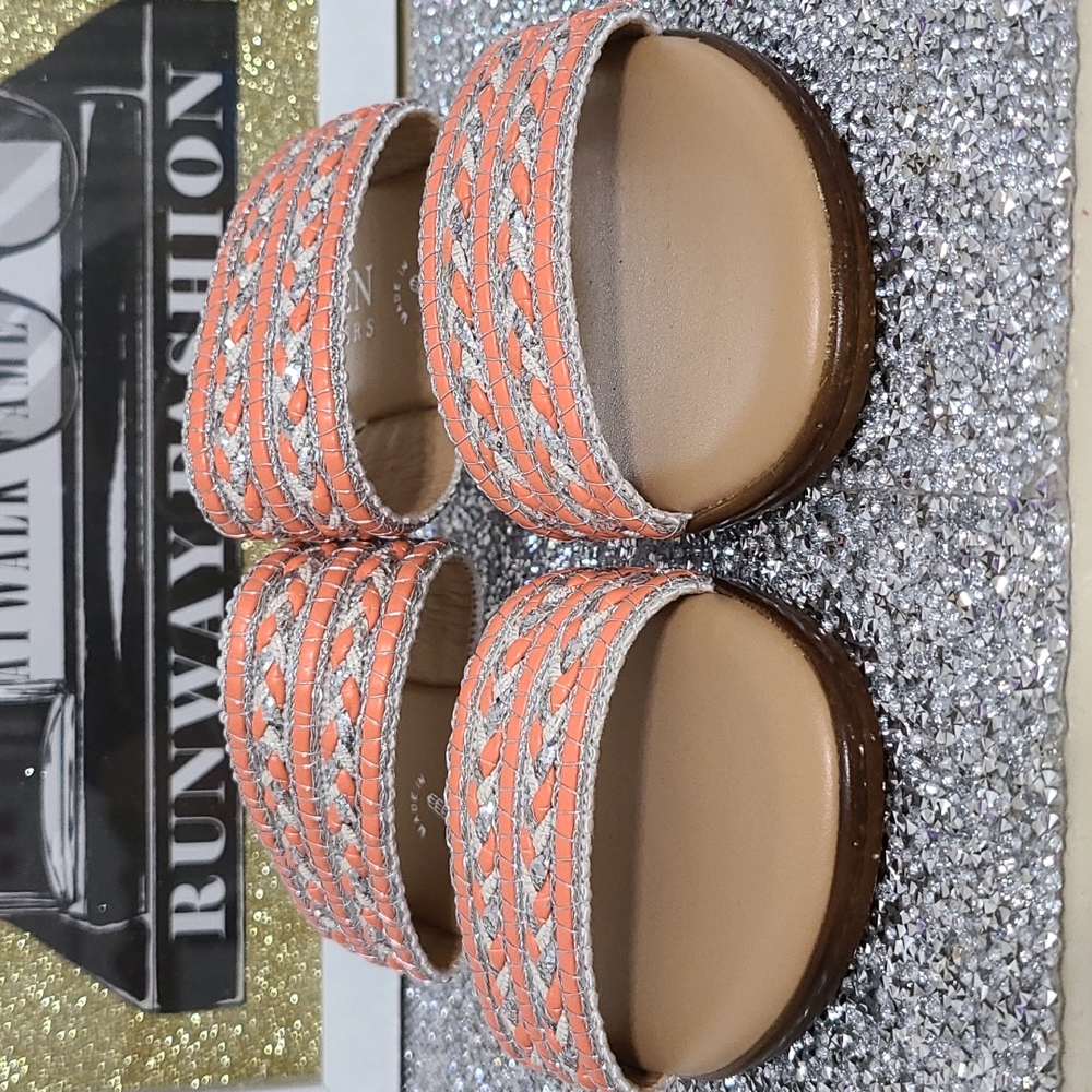 NWT Italian Shoemaker Strap Sandal with small Heel SZ 6 Salmon and Silver - Picture 10 of 11